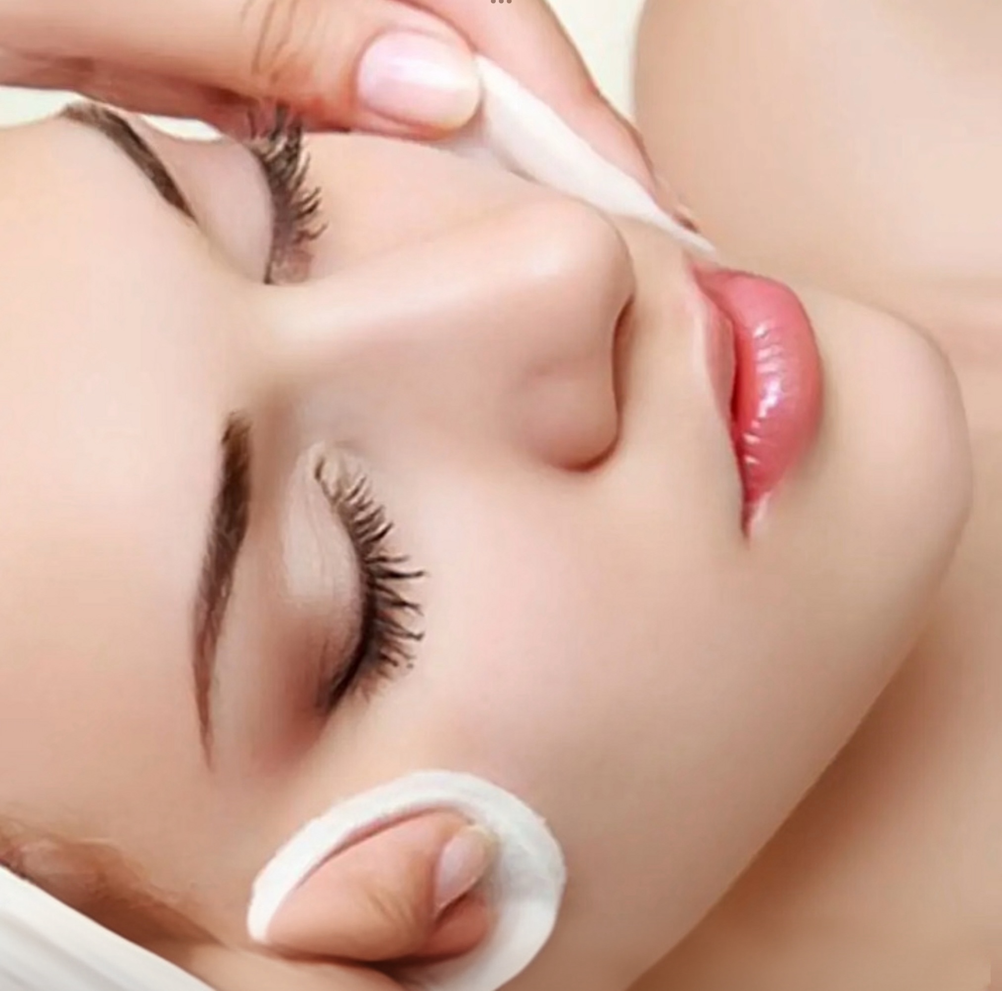Quét Khuôn Mặt: Phương Pháp Massage Giúp Da Khỏe Đẹp Và Ngăn Ngừa Lão Hóa (Bài 07)